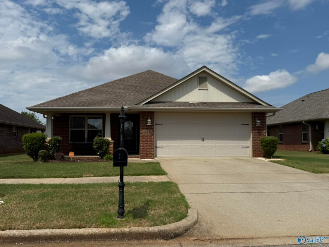 Foto principal - 612 Durbin Ln SW