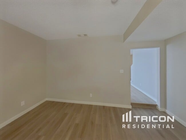 Foto del edificio - 5717 Indian Hill Dr