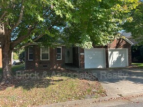 Building Photo - 3512 Cherry Hill Dr