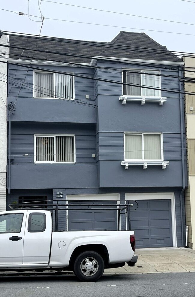 Building Photo - 1026 Kirkham St