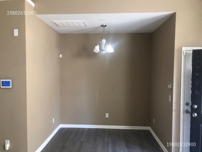 Foto del edificio - 10334 Stineway Ct