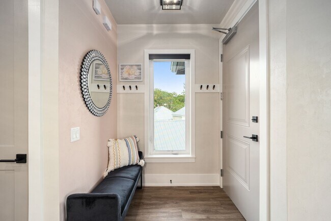 Building Photo - Haile Plantation, Village Center Apartment...