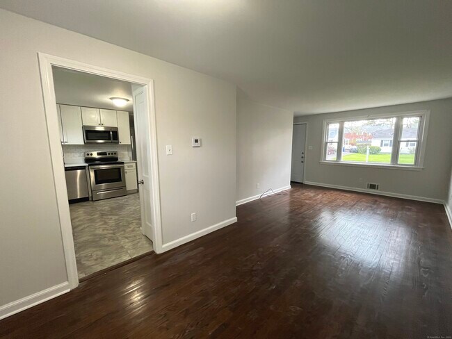 Foto del edificio - 112 Brookside Cir