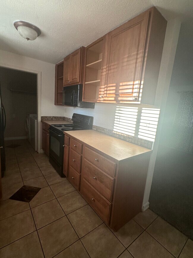 Foto del edificio - 1408 W Lee St