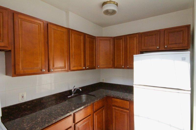 7 Bushwick Ct, Brooklyn, NY 11206 7 Bushwick Ct Brooklyn, NY