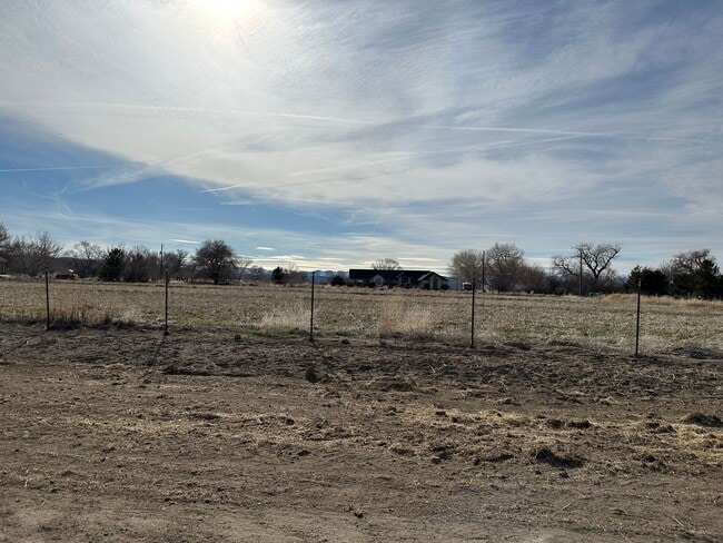Building Photo - Horse Property for Rent