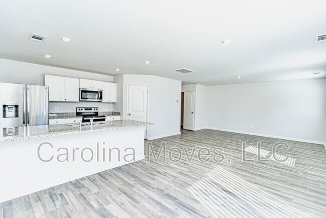 Foto del edificio - 638 Farmstead Trail