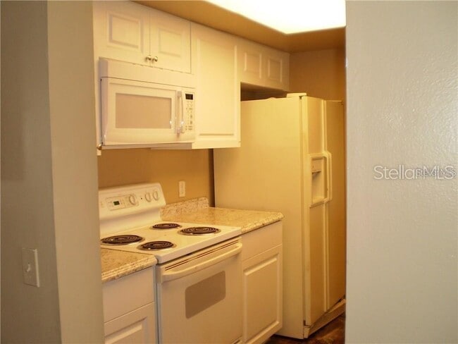 Building Photo - 120 McNeela Dr