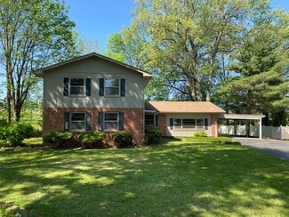 Building Photo - 315 Kennedy Rd