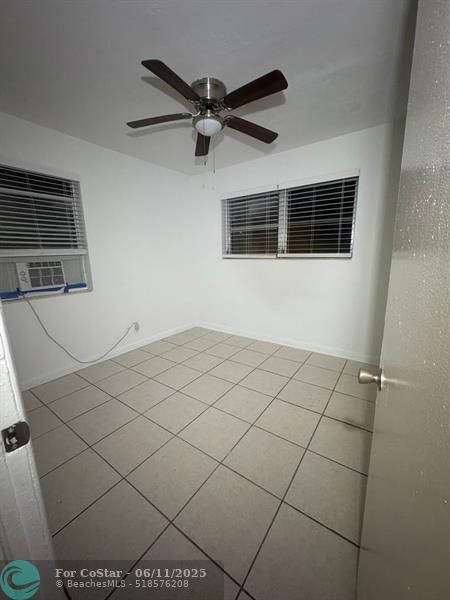 Foto del edificio - 107 SW 18th Ave