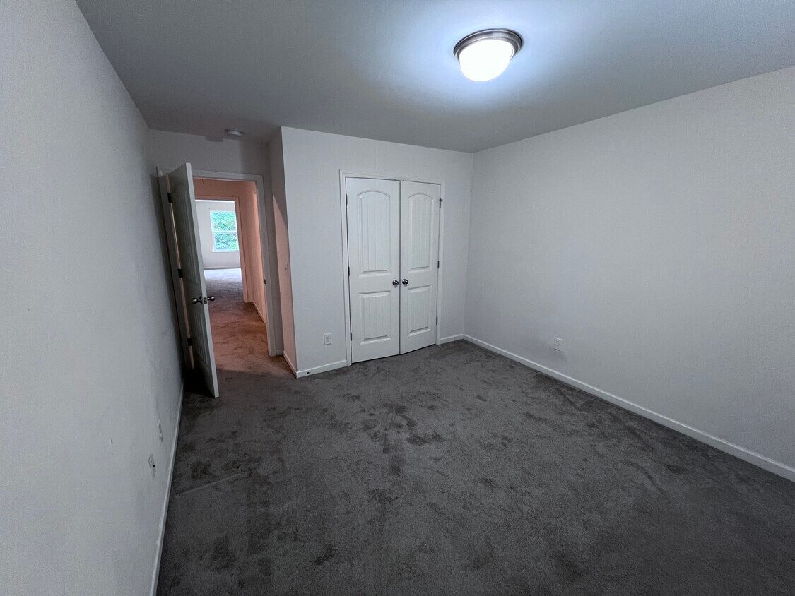 Primary Photo - 5518 Hamilton Cir