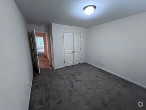 Building Photo - 5518 Hamilton Cir