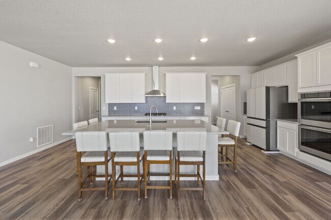 Building Photo - 5255 Big Johnson Dr