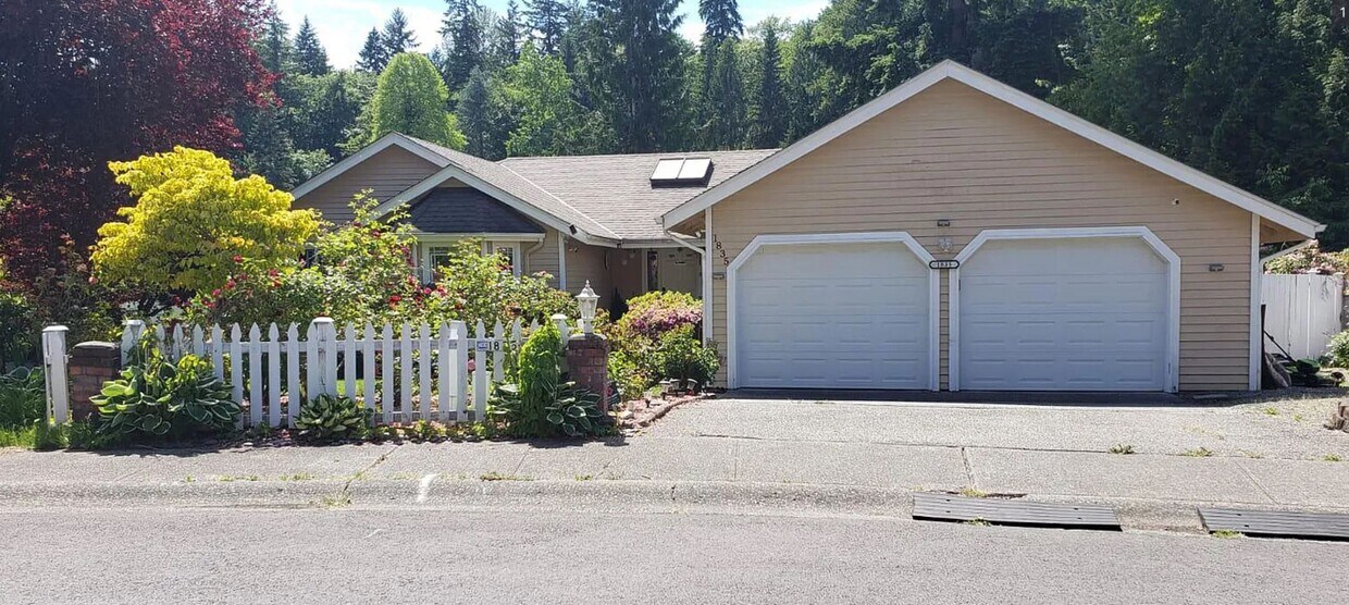 1835 178th Ave NE, Bellevue, WA 98008 House Rental in Bellevue, WA