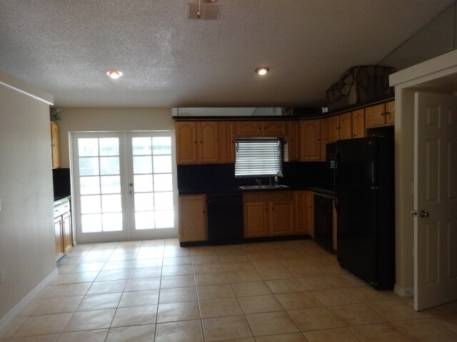 Foto del edificio - 855 Tejon Avenue SW