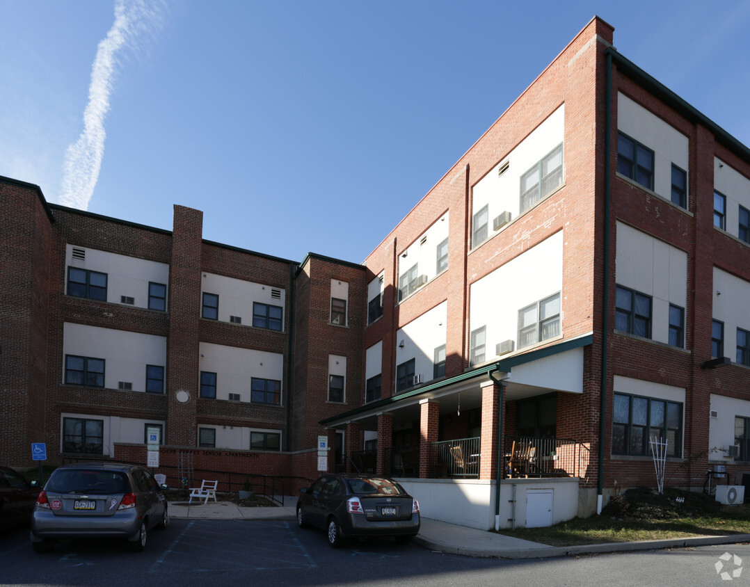 Building Photo - Goepp Street Apartments