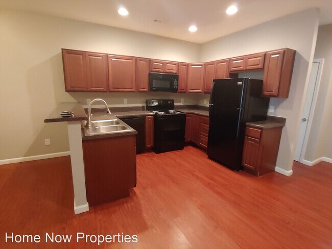 Foto del edificio - 2 br, 2.5 bath House - 4960 West Street