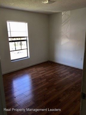 Foto del edificio - 802-812 E 114th Ave