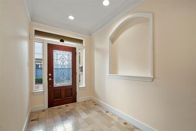 Foto del edificio - 4008 Childress St