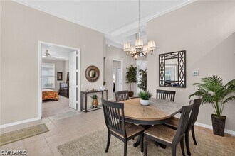 Building Photo - 1789 Winding Oaks Way