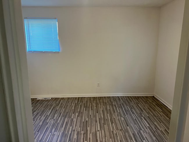 Photo - 50 W Broad St Apartment