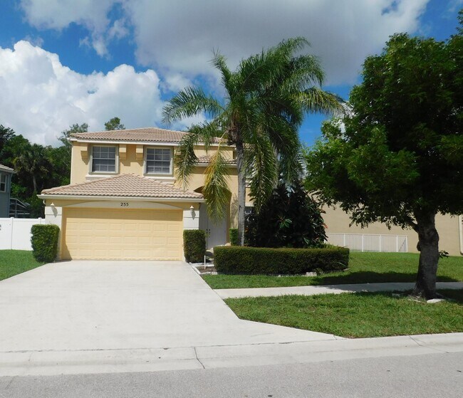Foto del edificio - 255 Saratoga Blvd E