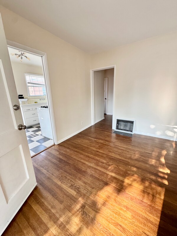 Foto del edificio - 5052 Colfax Ave