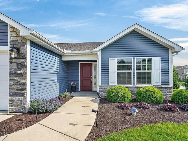 Building Photo - 3272 Maitland Dr