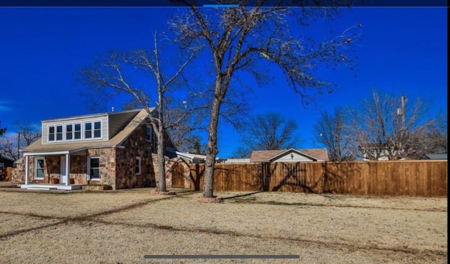 Building Photo - 5320 25th St