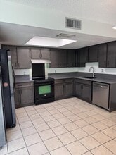 Building Photo - 8130 N 33rd Dr
