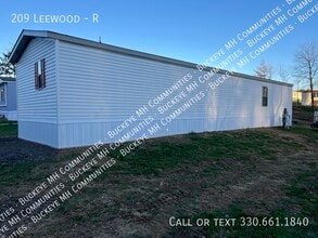 Building Photo - 209 Leewood Dr
