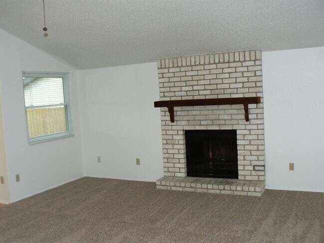 Foto del edificio - 1775 Cricket Hollow Dr