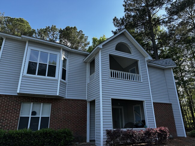 Balcony - 2595 Thackery Rd