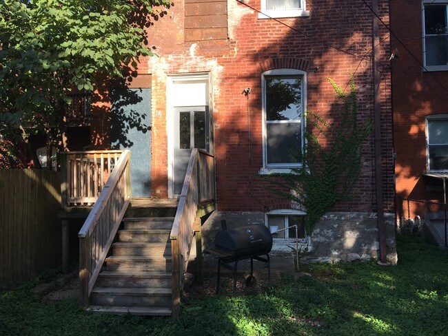 Foto del edificio - 3007 McNair Ave