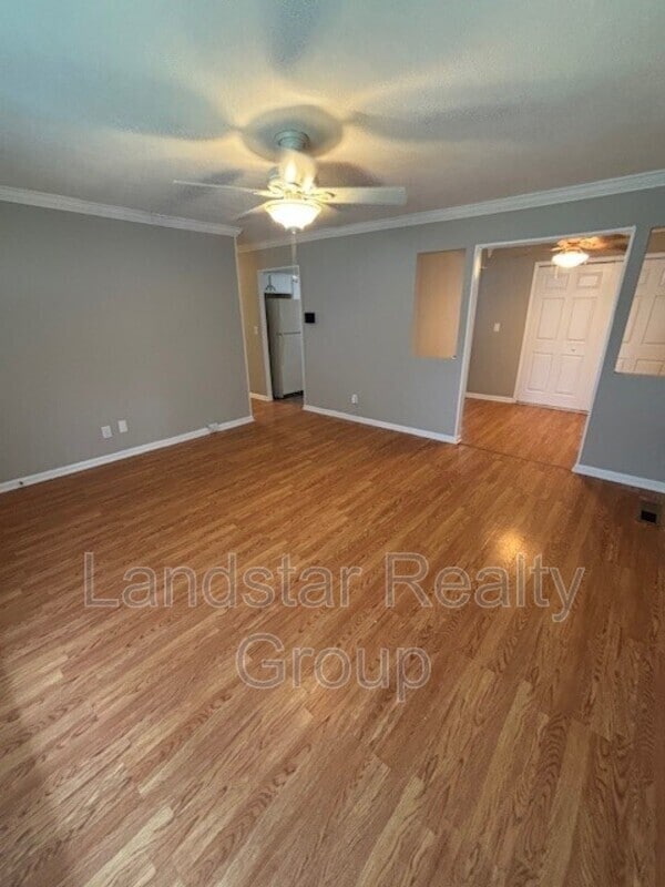 Building Photo - 5412 Euclid Ave