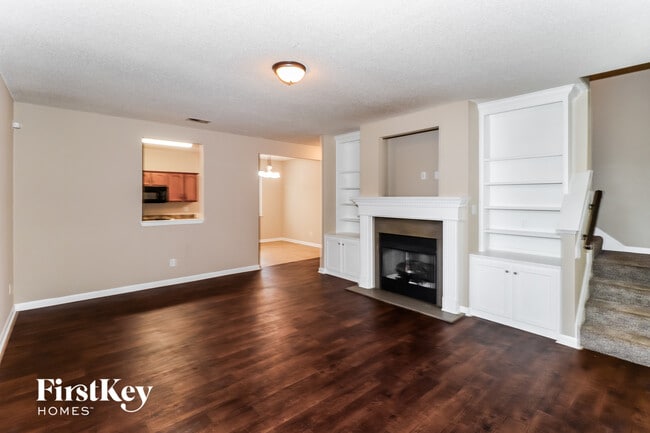 Foto del edificio - 9269 Windy Meadow Ln