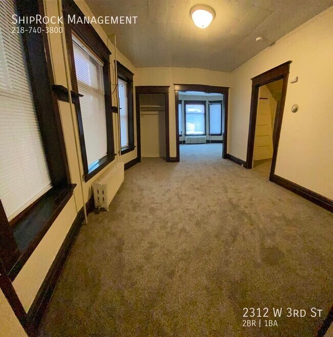 Building Photo - 2312 W 3rd St