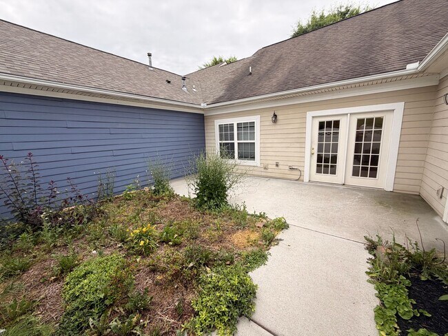 Foto del edificio - Charming 3-Bedroom Home in The Preserve at Oak Ridge – Resort-Style Amenities!