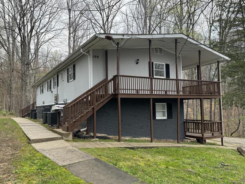 Foto principal - 115 E Holston Ln