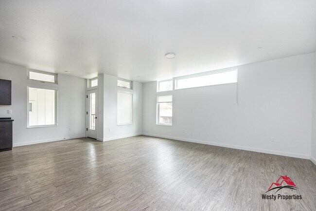 Foto del edificio - 4647 SE 40th Ave