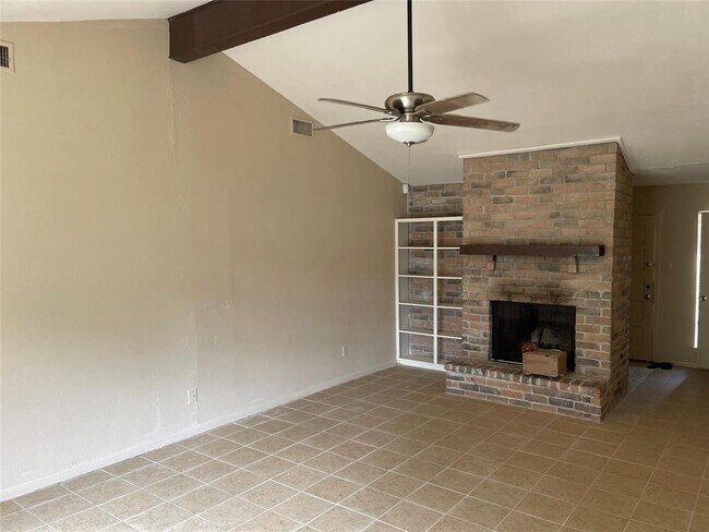 Building Photo - 1323 Kenforest Dr