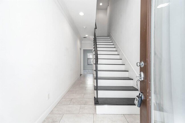 Foto del edificio - 1527 Johnson St