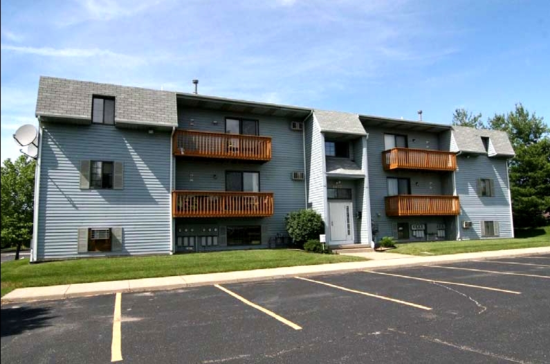 Primary Photo - Boltwood Apartments