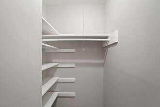 Building Photo - 13464 Castilian Dr