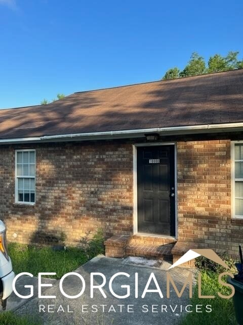 Primary Photo - 1000 Lucy Ln