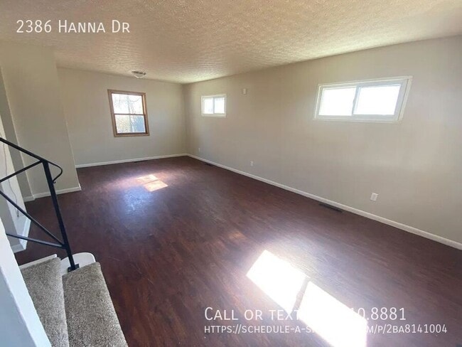 Building Photo - 2386 Hanna Dr