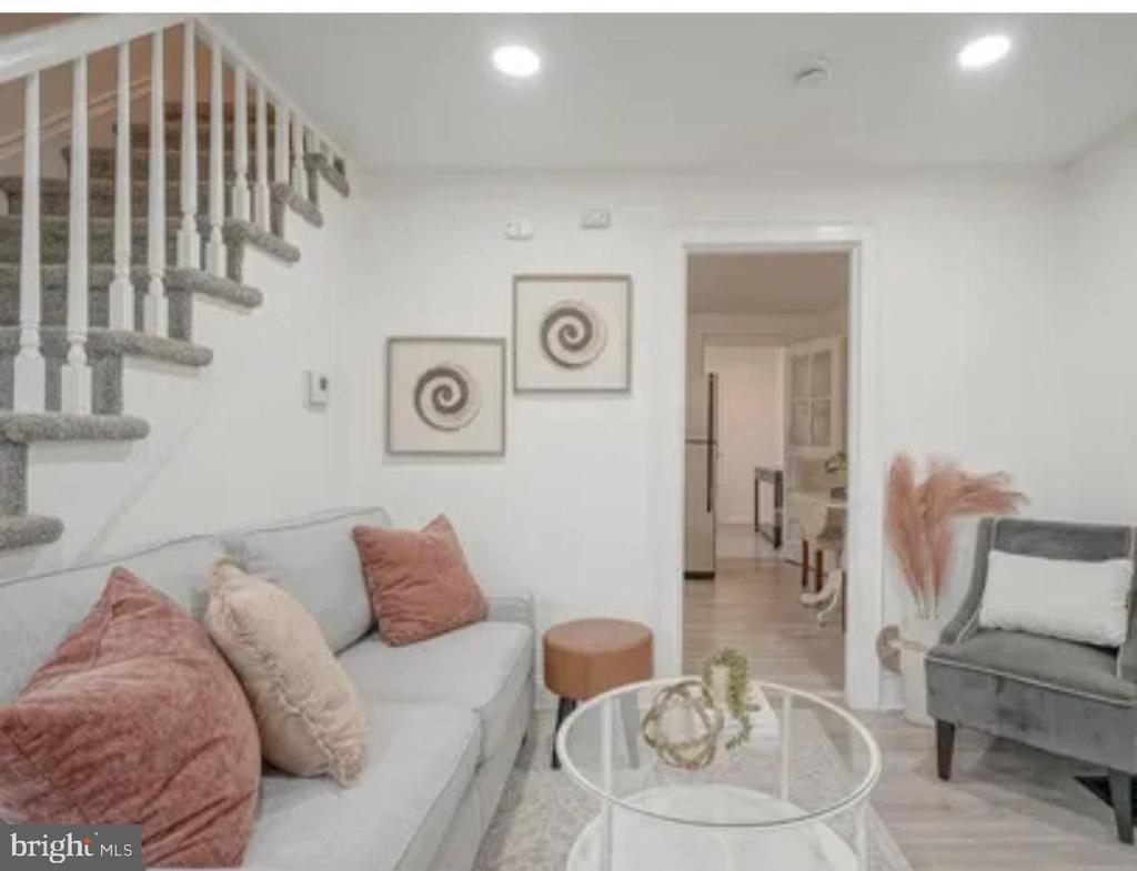 Foto del edificio - 1069 Collings Rd