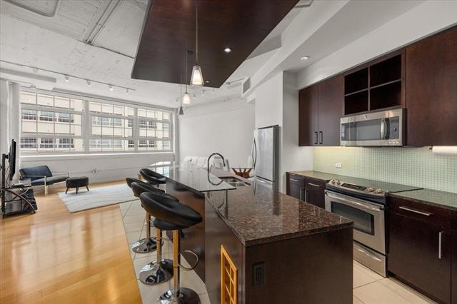 Foto del edificio - 2600 W 7th St