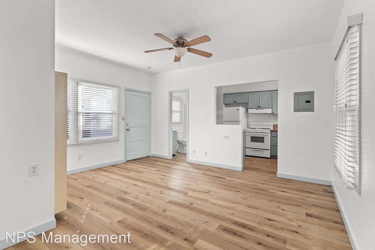 Primary Photo - Studio, 1 bath Apartment - 526 Magnolia Av...