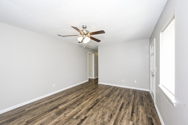 Foto del edificio - 103 Gardenia St